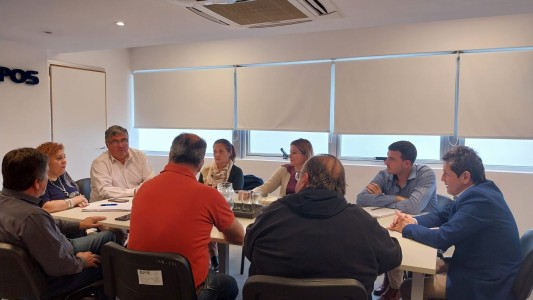 Festram ratificó la medida de fuerza tras la audiencia con Iapos