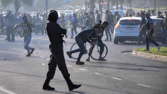 Seguridad justificó la intervención policial ante los disturbios en parque Alem
