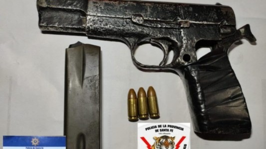 Cuatro delincuentes detenidos por robo de ruedas en Zona Sur