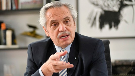 Fernández acerca de los dichos de Milei a Sánchez: “solo podría explicarse por un desequilibrio emocional”