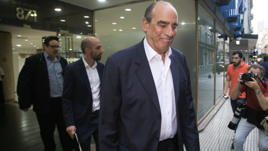 Francos: "Es insólito que después de cinco meses el Congreso no le haya dado una ley al Presidente"