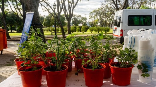 El canje de reciclables llega a plaza Sarmiento
