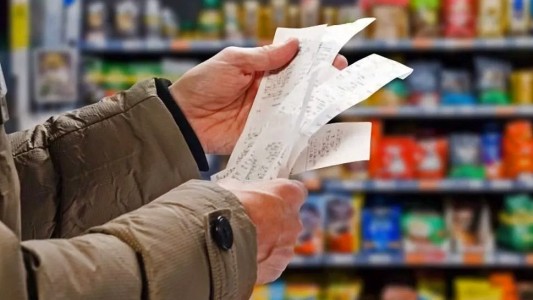 Una familia tipo necesitó más de un millón para cubrir la canasta básica