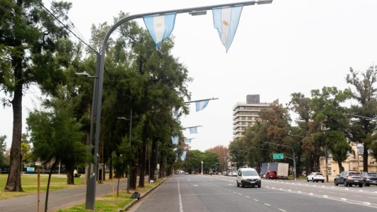Rosario se viste con los colores patrios para el Día de la Bandera
