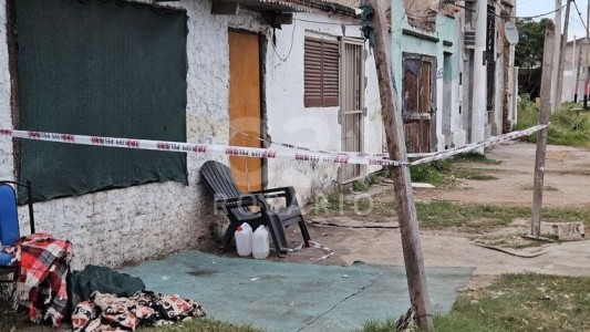 Mataron de un disparo a una mujer con pedido de captura