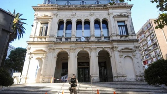 Cinco años de prisión para el hombre que baleó el edificio de Tribunales Federales