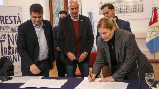 Scaglia: “Tenemos un gran desafío en nuestra provincia, que es cuidar de nuestros chicos”