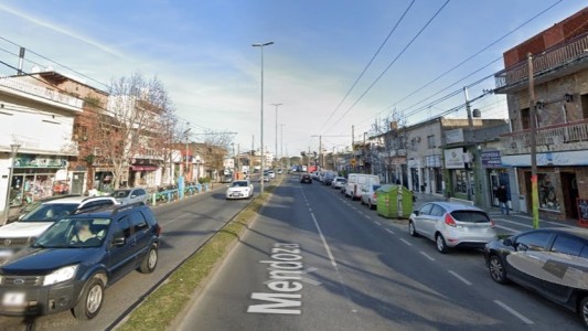 Violento asalto a un comerciante en barrio Azcuénaga
