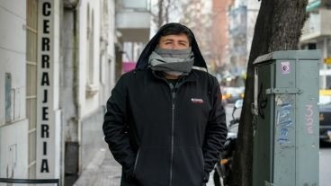 Se mantiene el alerta roja por frío extremo en Rosario