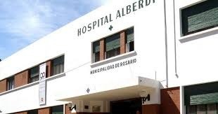 Una joven resultó herida en una balacera