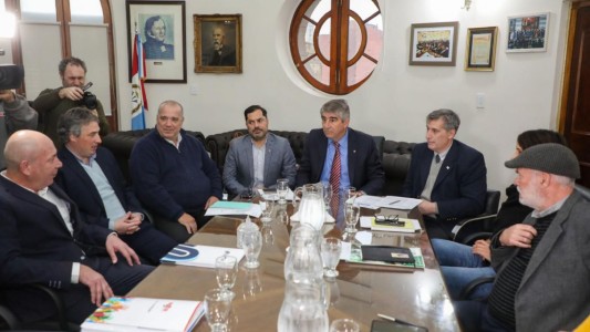 Cuarto intermedio en la Paritaria Central: Provincia y gremios continuarán con las negociaciones