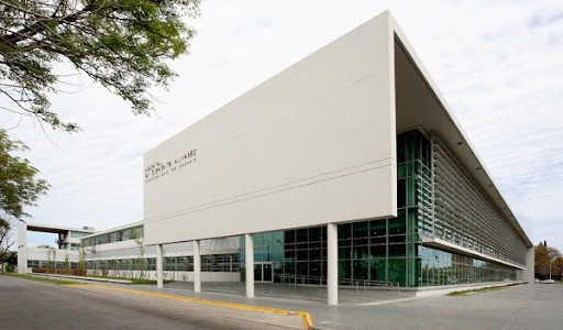 Villa Gobernador Gálvez: una pareja resultó herida producto de una balacera