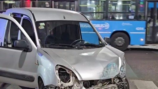 Conducía alcoholizado y chocó a móvil policial