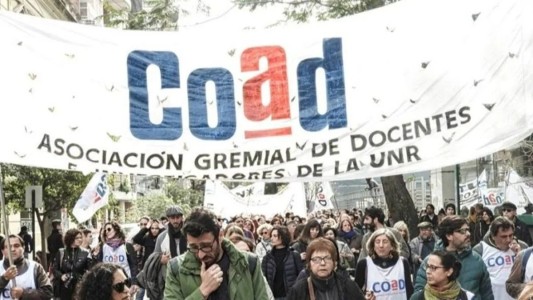 Paro docente: reclaman una recomposición salarial
