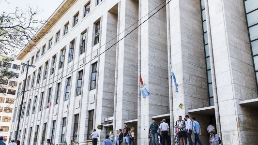 Rosario: un juez usó inteligencia artificial para reforzar una resolución sobre el derecho al agua