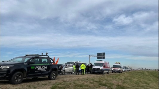 Autopista Rosario-Córdoba: fuerte accidente a la altura de Funes