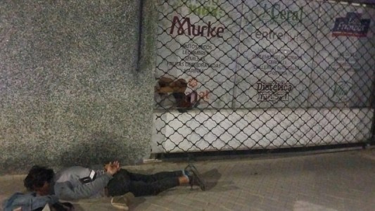 Un delincuente intentó robar en una dietética pero quedó detenido