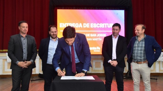 Pullaro: “Equilibramos las cuentas y ordenamos el Estado para invertir en las obras públicas necesarias para el desarrollo”