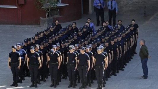 Comienza la vacunación contra el dengue a policías de entre 20 y 39 años en la ciudad