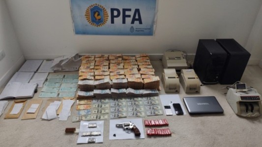 Allanamientos en Puerto Norte y el centro de la ciudad por una causa de facturas truchas