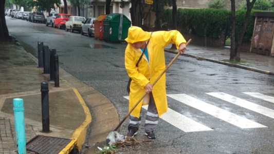 El municipio refuerza los trabajos de limpieza en diversos sectores de la ciudad