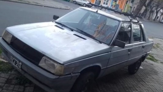 Les robaron el auto que utilizan para lleva a su hijo al hospital, necesitan ayuda