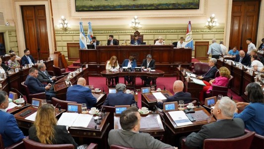 Legisladores de Santa Fe: abren el debate por la reforma constitucional
