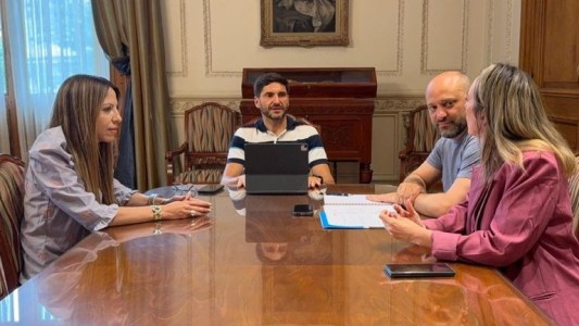 Pullaro oficializó los cambios en las presidencias de EPE y Aguas Santafesinas