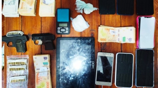 Detuvieron al hijo de "Coto" Medrano por venta de droga y tenencia ilegal de armas