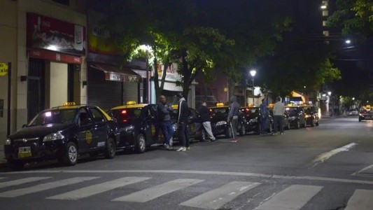 Año Nuevo: dueños de taxis prometen más de mil vehículos en las calles