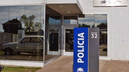 Robacables trepó a la terraza de una farmacia y quedó filmado