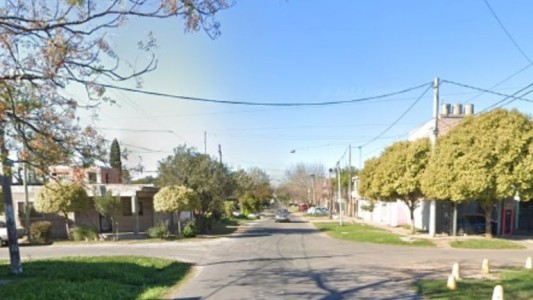 Un detenido y un policía herido en Avenida del Rosario