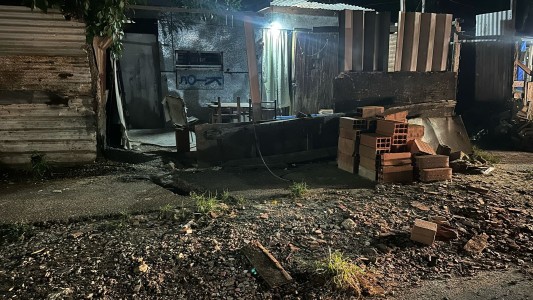 Detuvieron a un adolescente por un ataque a tiros contra una casa de zona noroeste