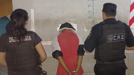 Barrio Godoy: cinco hombres detenidos por el crimen de un hombre y secuestro de drogas