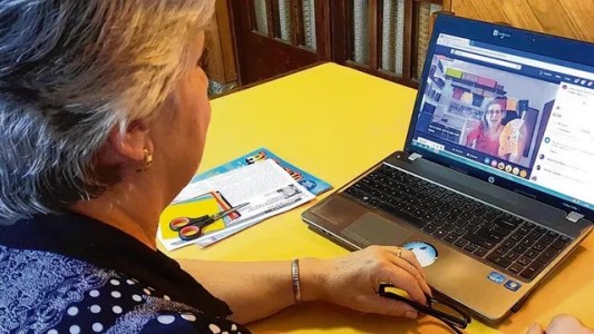 La UNR lanzó 51 propuestas para personas mayores: cómo inscribirse