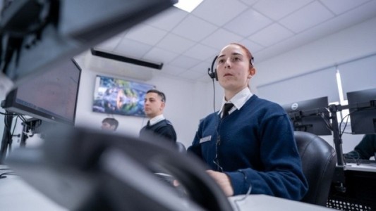 Cómo es el sistema de denuncias penales a través del 911 que busca implementar la Provincia en Rosario