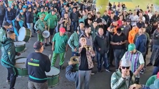 Paro general en Rosario: actos, protesta, cortes de tránsito y olla popular