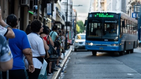 El transporte urbano y las bicis públicas serán gratuitos este domingo en Rosario para ir a votar