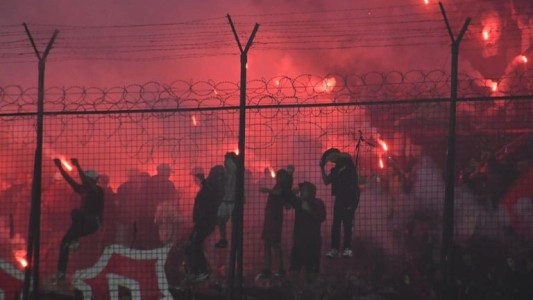 Detuvieron a un hombre y una mujer en zona sudoeste por extorsiones a un barrabrava de Newell's