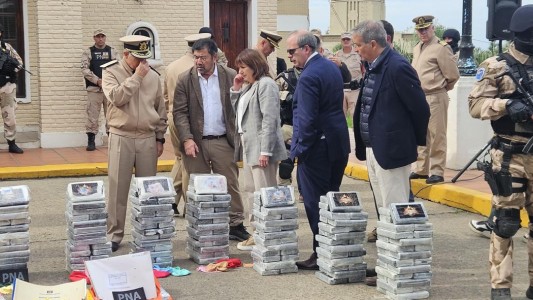 Bullrich en San Lorenzo tras el hallazgo de cocaína: “Queremos saber qué organización criminal está detrás”