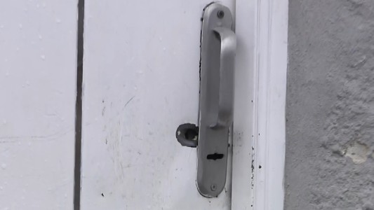 Policía atacó a su expareja, hirió a un gendarme y fue abatido