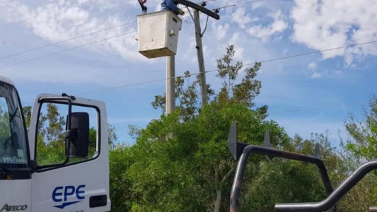 La EPE inicia un plan de mantenimiento en la red eléctrica de Funes para mejorar el servicio