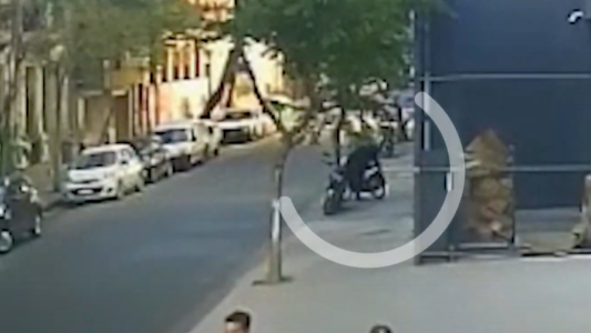 Le robaron la moto en pleno centro