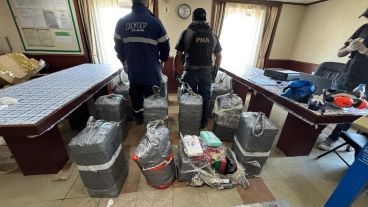 Quedó libre la tripulación del buque con casi 500 kilos de cocaína hallados en San Lorenzo