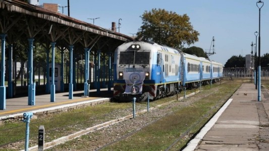 Suspenden la venta de pasajes de tren entre Rosario y Buenos Aires por el temporal