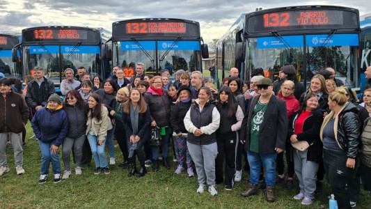 El municipio incorporó doce colectivos nuevos de la línea 132