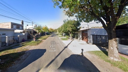 Ataque a tiros en la zona noroeste: un joven herido por los vidrios rotos tras una balacera