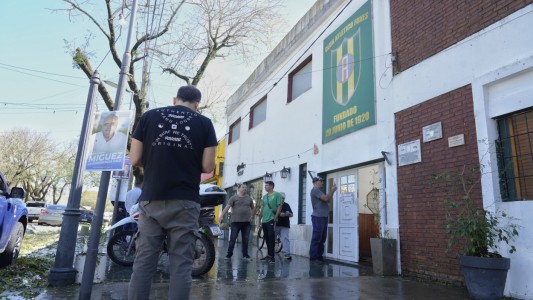Desfile en beneficio del Club Atlético de Funes