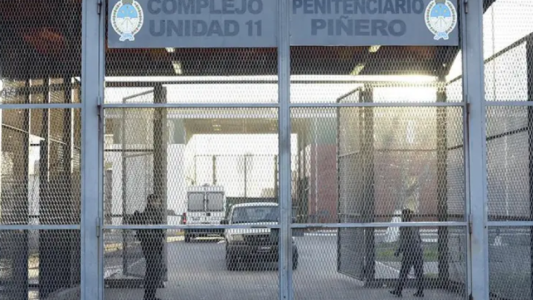 Policía de Santa Fe acusada de pasar datos a su pareja detenida