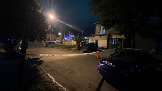 Zona suroeste: una víctima fatal y un herido en un grave tiroteo en Pueyrredón al 4100